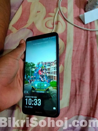 Huawei nova 2i